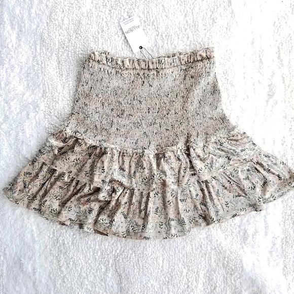 🔥LAST SET🔥NWT ALLISON NY 2PIECE VELVET SKIRT SET - Picture 9 of 10